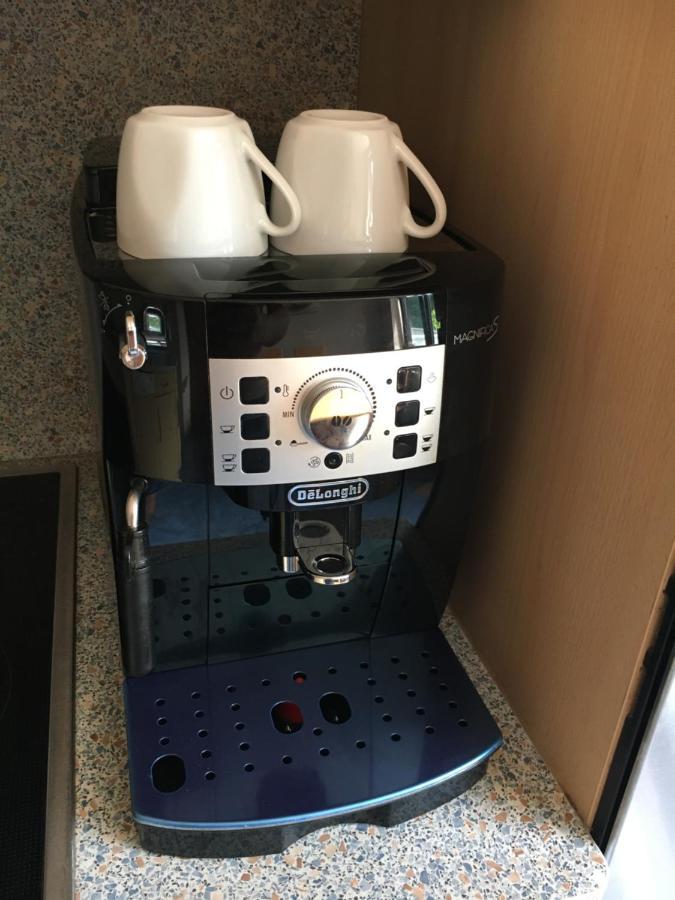 Apartment Moderne, Helle Mit Terasse 15min Bis Ob Centro, Klimaanlage *