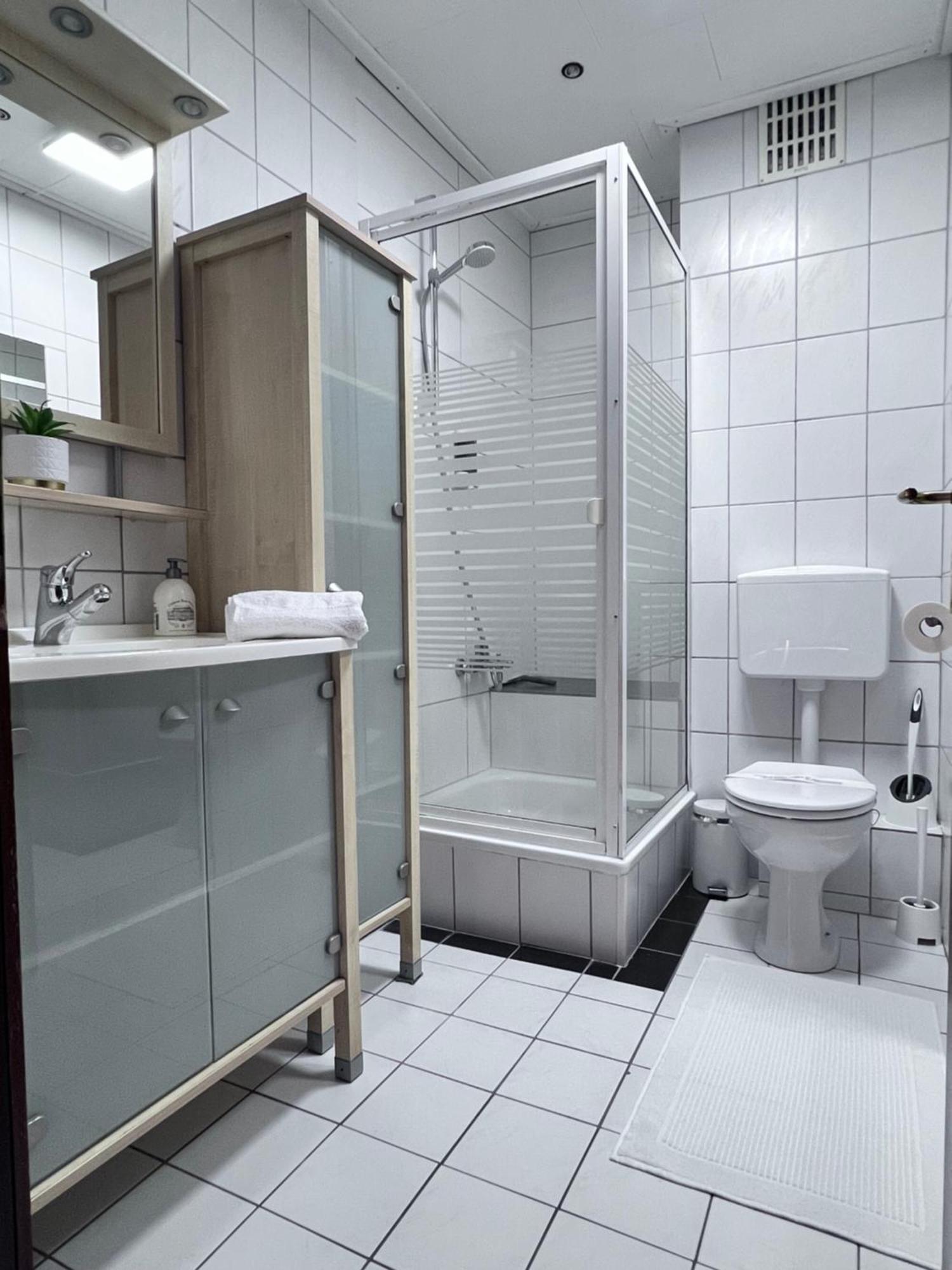 Apartment Moderne, Helle Mit Terasse 15min Bis Ob Centro, Klimaanlage Dinslaken